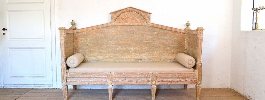 Gustavian Sofa